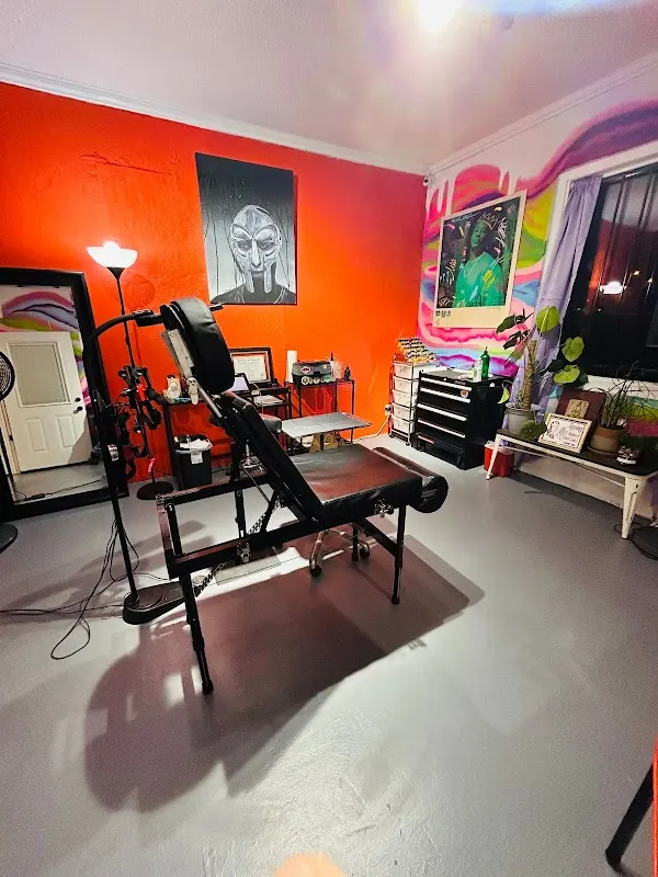 Ink therapy 901 tattoos and piercings — Tattoo and piercing shop in Memphis